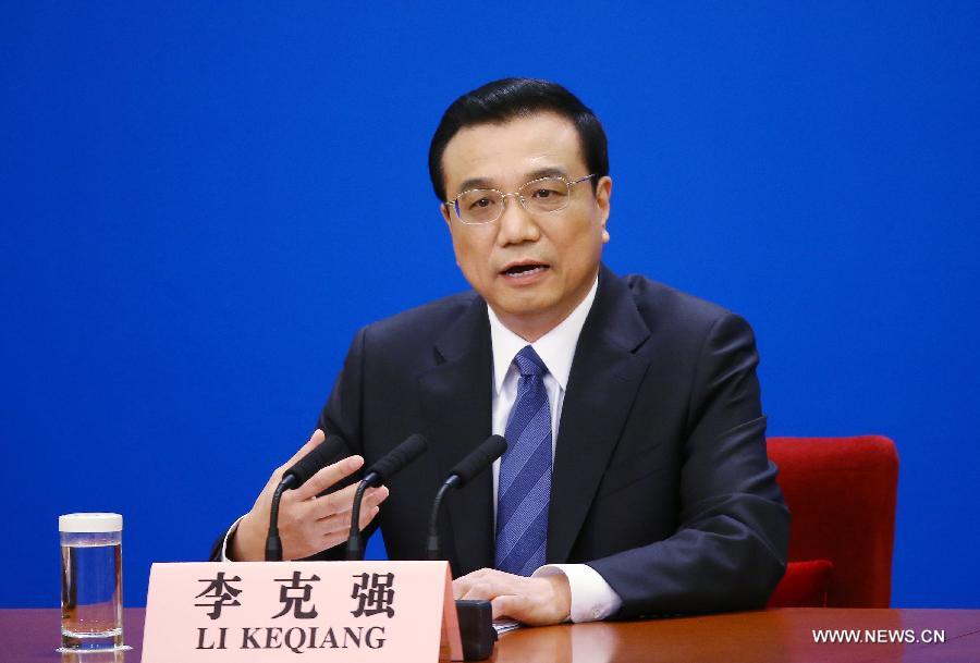((الدورتان)) :رئيس مجلس الدولة الصيني: الصين لن تتخل عن أي خيط مشتبه فيه بشأن الطائرة المفقودة
