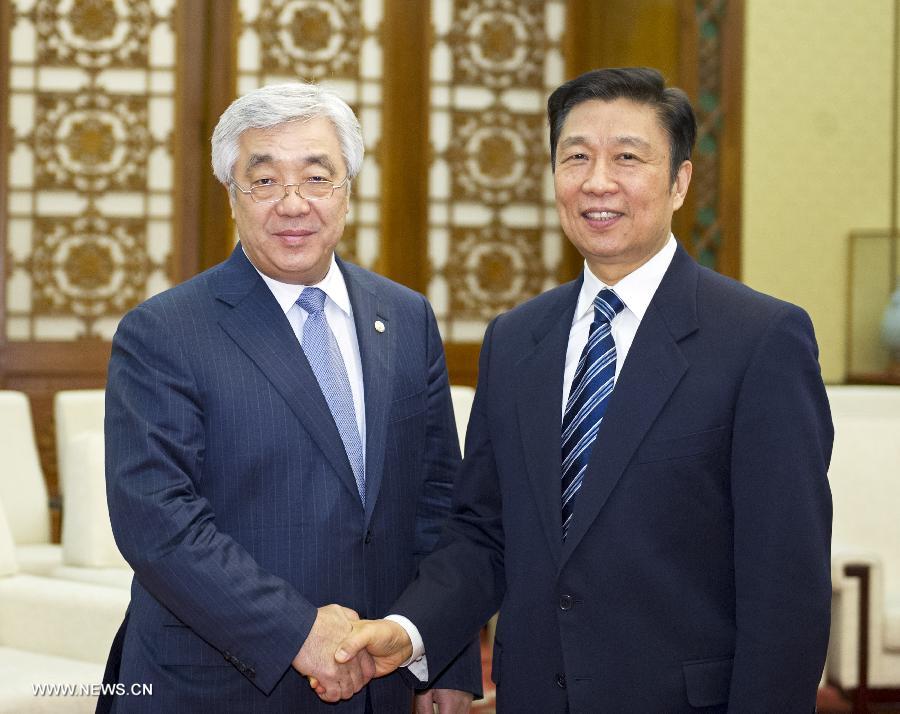 نائب الرئيس الصينى يجتمع مع وزير خارجية قازاقستان 