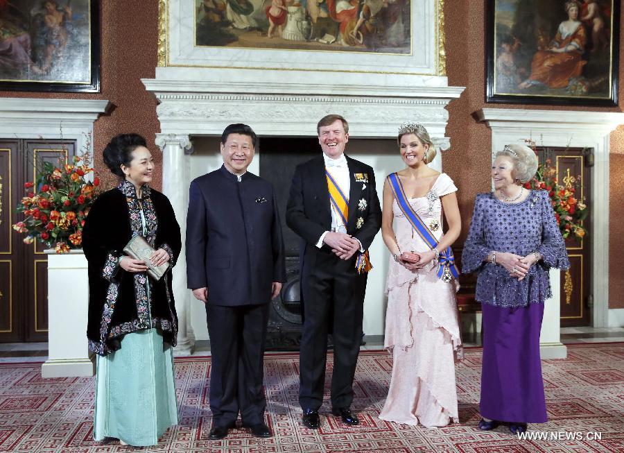 الرئيس الصيني يجتمع مع ملك هولندا ويتعهدان بتطوير العلاقات بين البلدين