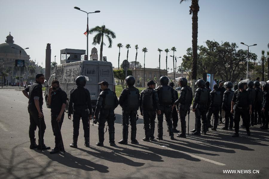 قتيل وثمانية مصابين فى اشتباكات بين طلاب الإخوان والشرطة بالقاهرة (6)