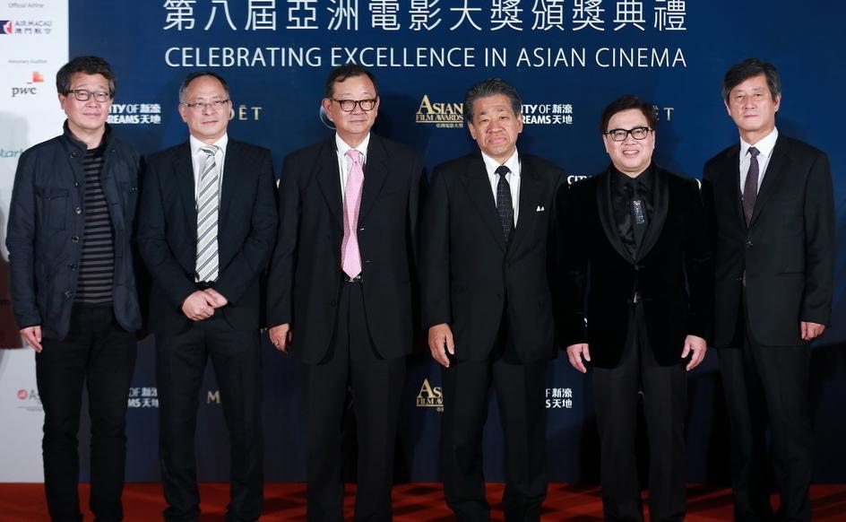 فيلم المخرج الصيني وونغ كارواي"المعلم الكبير" يحصد 7 جوائز آسيوية هامة  (9)