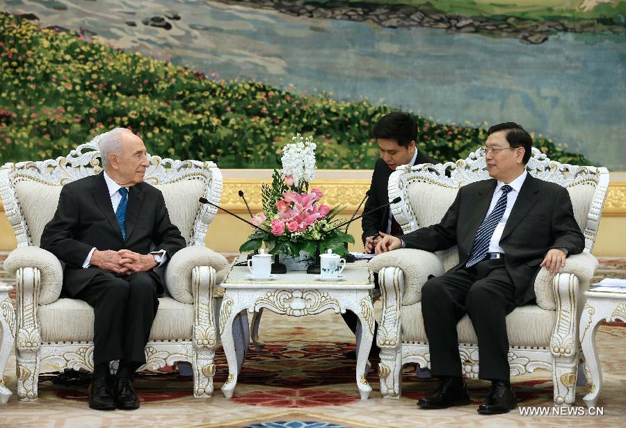 كبير المشرعين الصينيين يجتمع مع الرئيس الاسرائيلى بيريز 