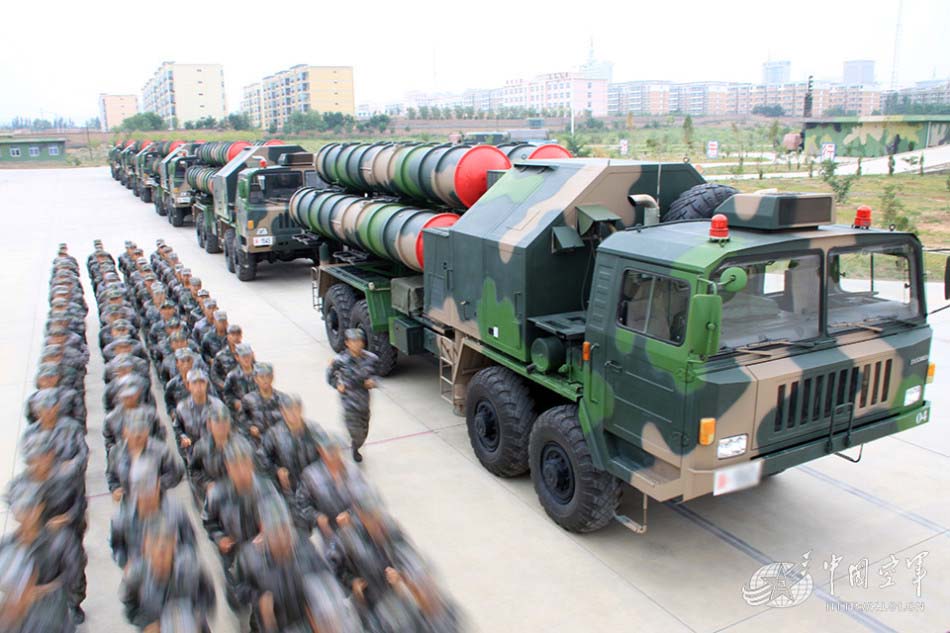 الصين تكشف نقاب عن صواريخ الدفاع الجوي بعيد المدى HQ-9  (8)
