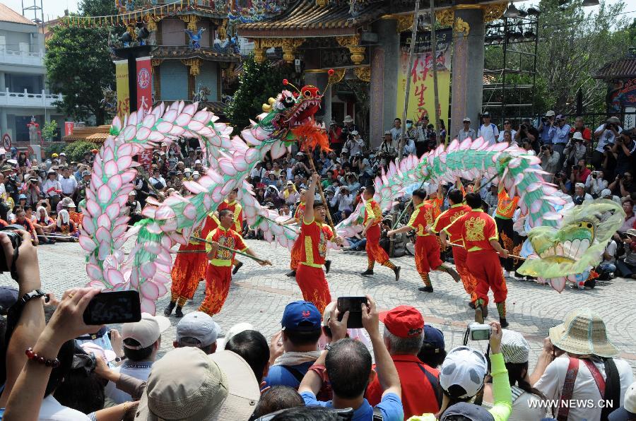افتتاح مهرجان باو شنغ الثقافي في تايوان (9)