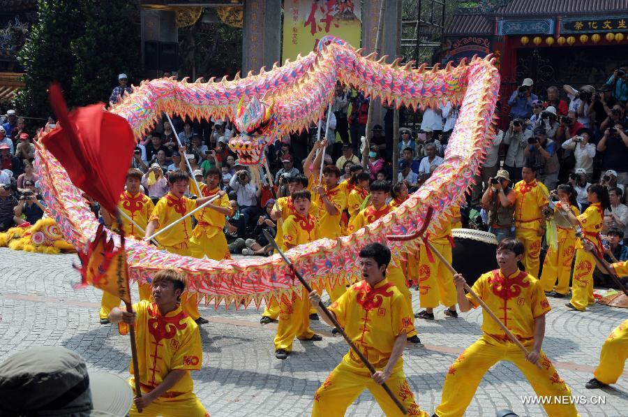 افتتاح مهرجان باو شنغ الثقافي في تايوان