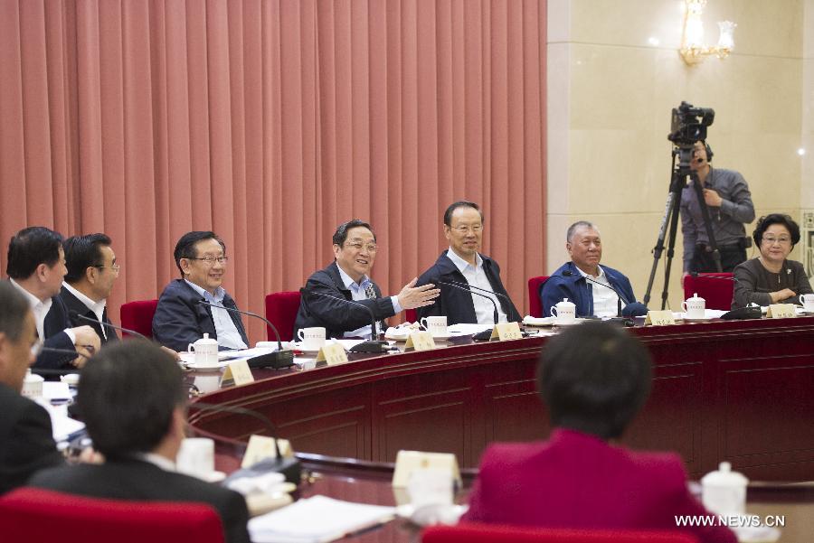 مستشارون صينيون يبحثون تعزيز الثقافة الصينية فى الخارج