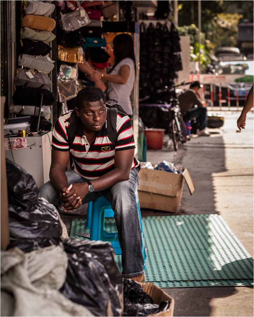 قصة بالصور: "شارع الأفارقة" في قوانغتشو الصينية  (11)