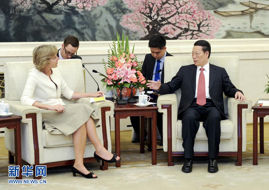 نائب رئيس مجلس الدولة: الصين ترغب في نظام مناخ دولي عادل ومعقول (2)