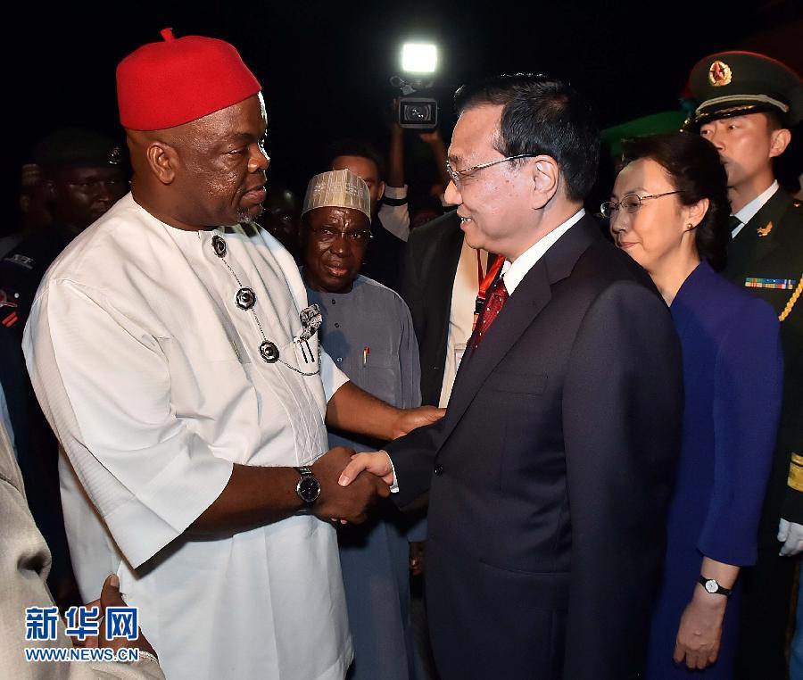رئيس مجلس الدولة الصيني يصل إلى نيجيريا فى زيارة 