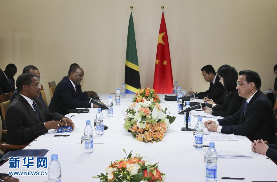 رئيس مجلس الدولة الصيني يتعهد بتعزيز العلاقات مع تنزانيا وبنين  (2)