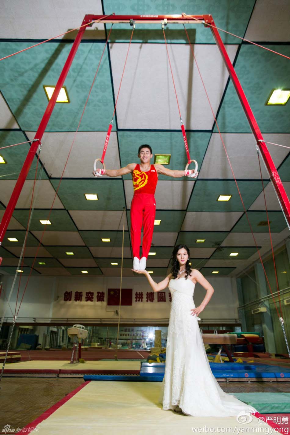 صور زفاف صعبة لبطل جمباز صيني  (4)