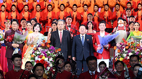 كبيرا مشرعي الصين وكوريا الديمقراطية يدشنان "عام الصداقة"