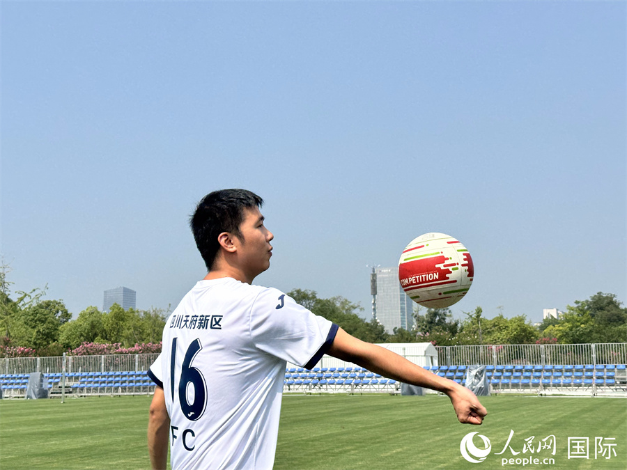 لعبة فاوستبول القديمة تظهر لأول مرة في ألعاب تشنغدو العالمية 2025