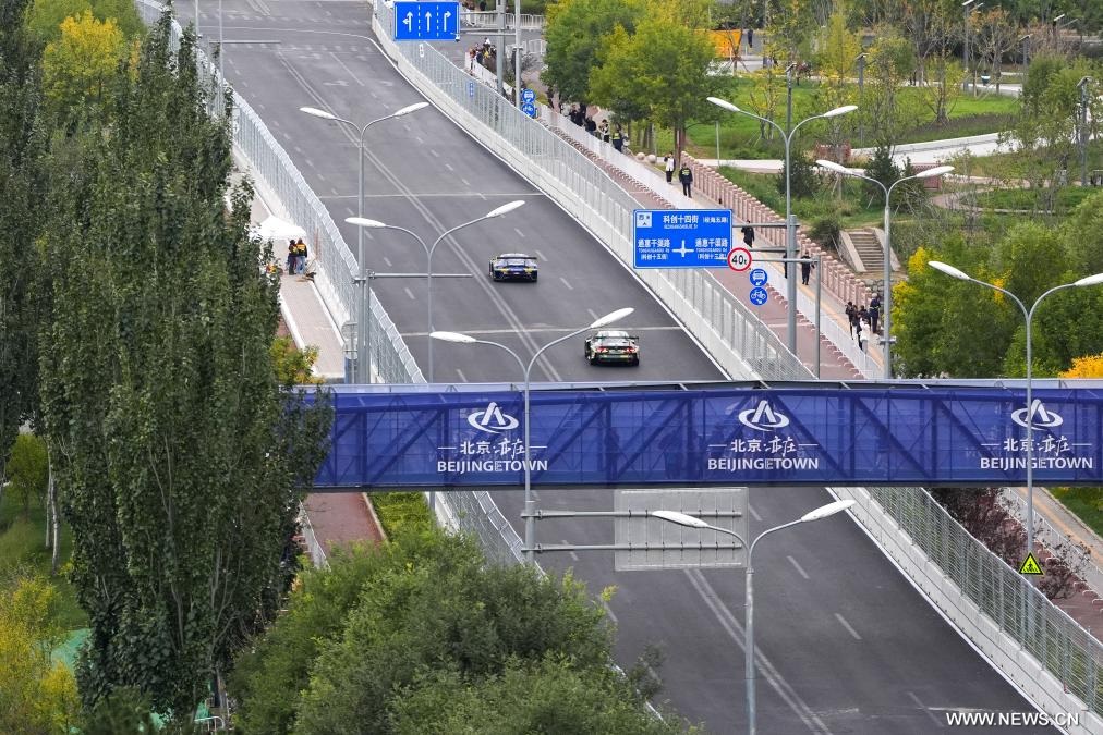 مشاهد سباق التأهيل في آسيا لسباق تحدي