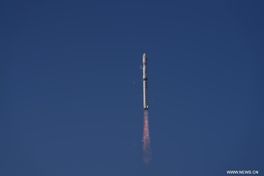 الصين تطلق قمرا اصطناعيا جديدا