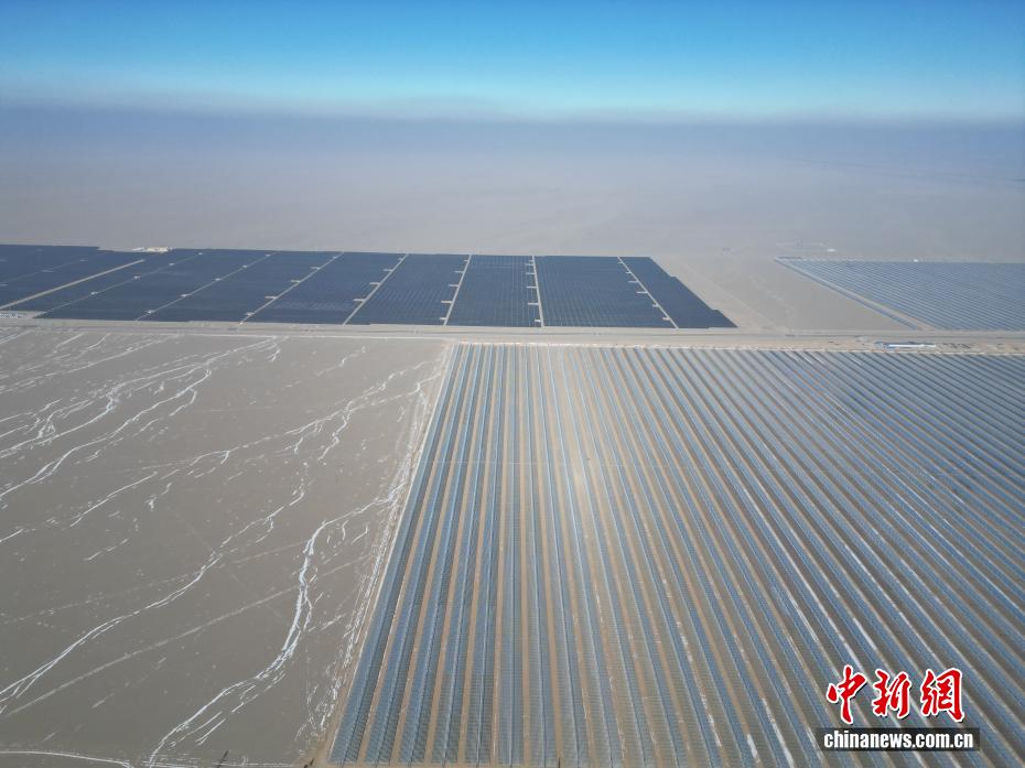 دونهوانغ تحقق أول تزود بالكهرباء الخضراء على مدار عام كامل