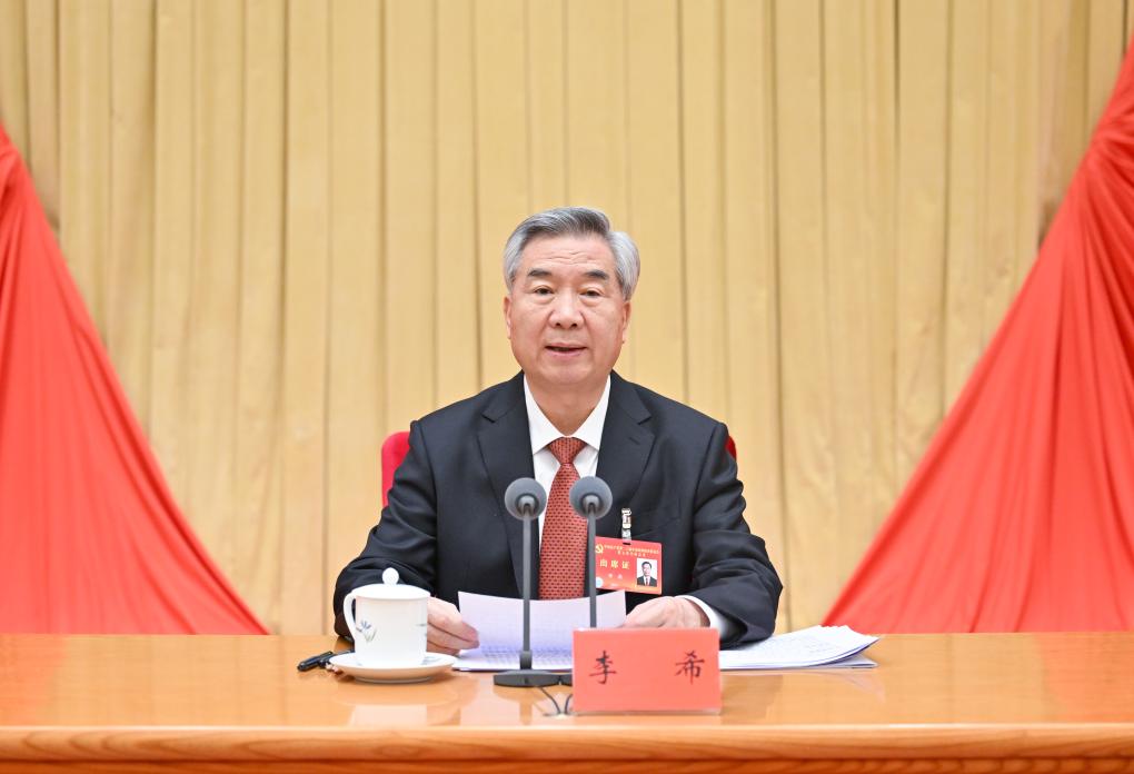 شي يدعو إلى دفع الحوكمة الذاتية للحزب بمعايير أعلى وإجراءات ملموسة بدرجة أكبر