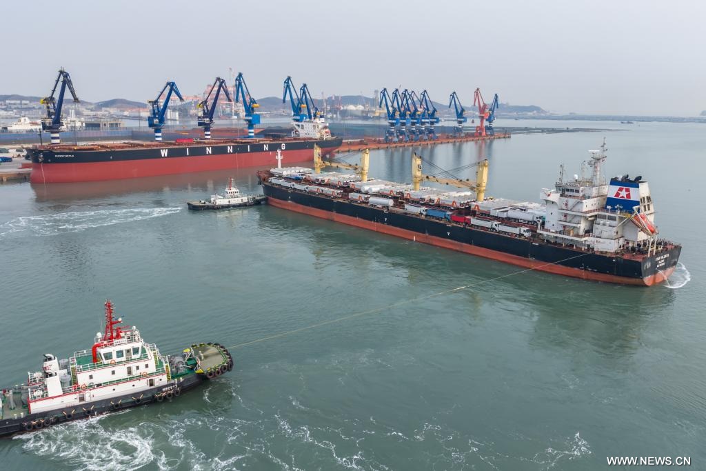 افتتاح خط ملاحي يربط بين ميناء يانتاي بشرقي الصين والسنغال