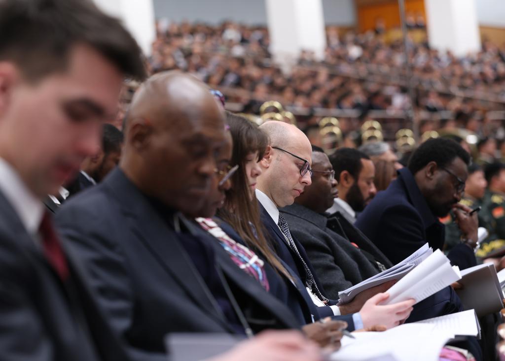 الهيئة التشريعية الوطنية الصينية تفتتح دورتها السنوية