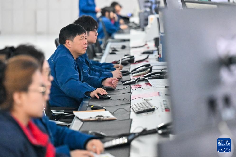 شينجيانغ تعتمد التكنولوجيا لتعزيز الاستعدادات لموسم زراعة الربيع وضمان الإمدادات الزراعية اللازمة