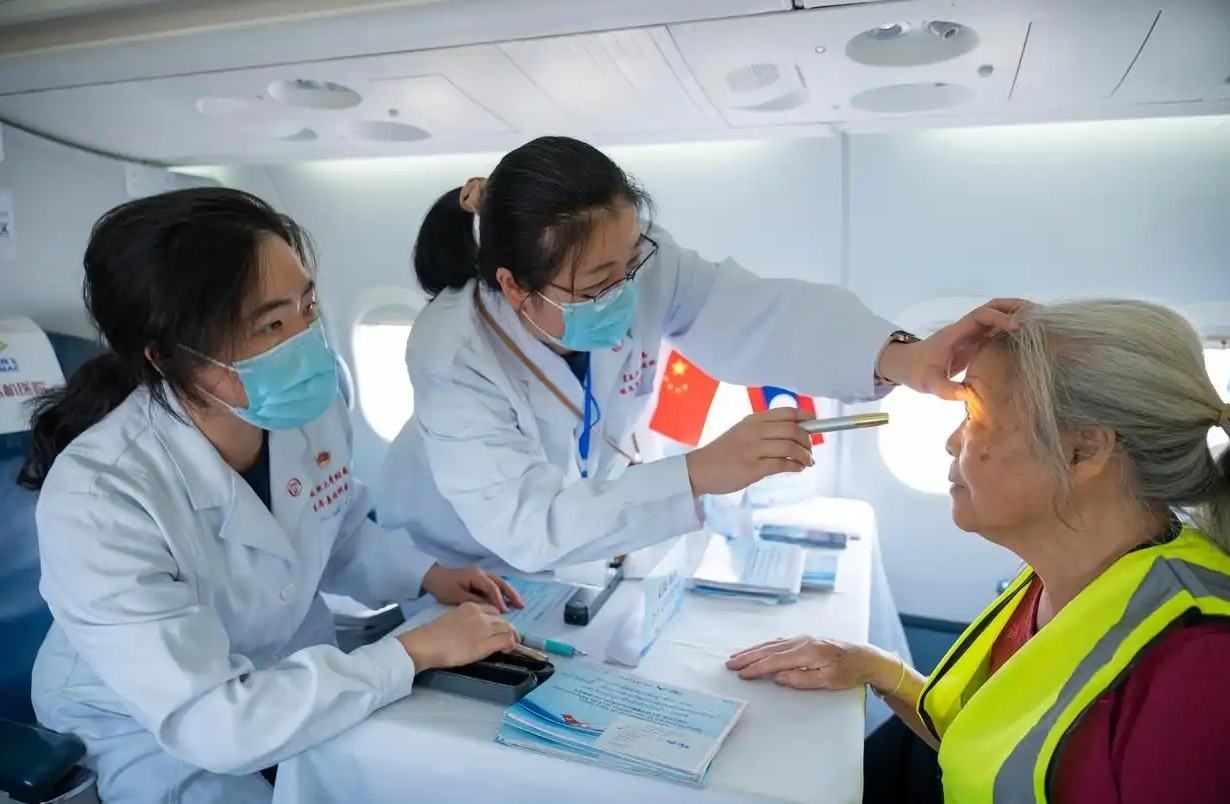 الصين تبدأ تشغيل أول "مستشفى طائرات من طراز C909" هذا العام