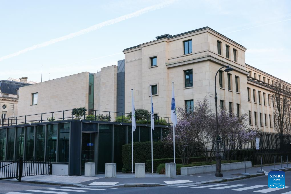 بدء المحادثات الاقتصادية والتجارية الصينية-الأمريكية في باريس