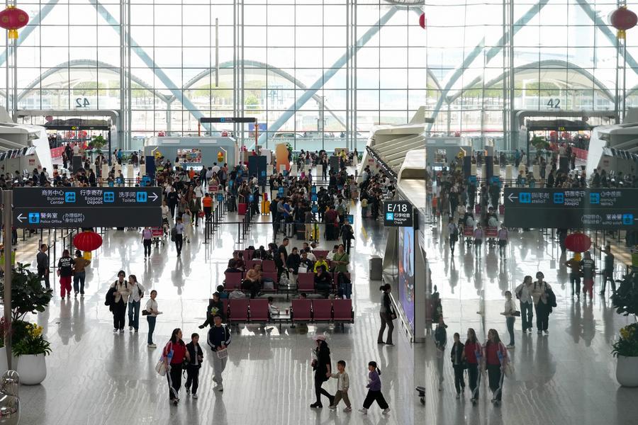 11 بالمائة زيادة في رحلات ركاب الطيران المدني بالصين خلال فبراير