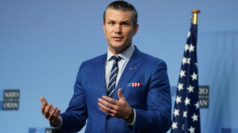 تقارير: هيغسيث يقيل رئيس أركان الجيش الأمريكي راندي جورج