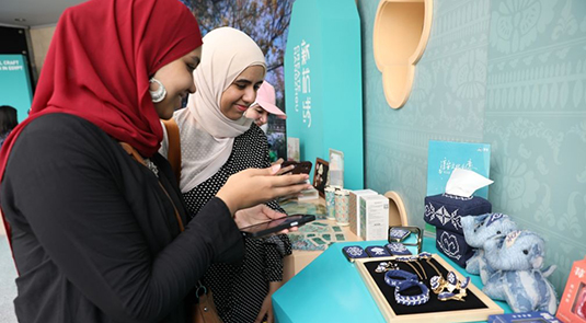 معرض هانغتشو للحرف اليدوية يعزز العلاقات الثقافية بين الصين ومصر