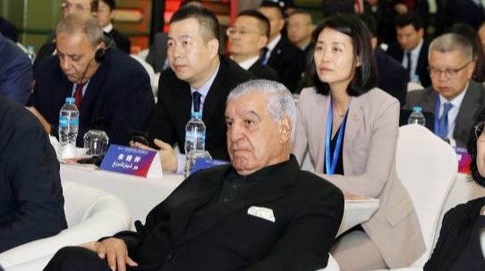 خبراء: الدراسات الصينية تبني جسرا معرفيا للتبادلات الحضارية الصينية-العربية